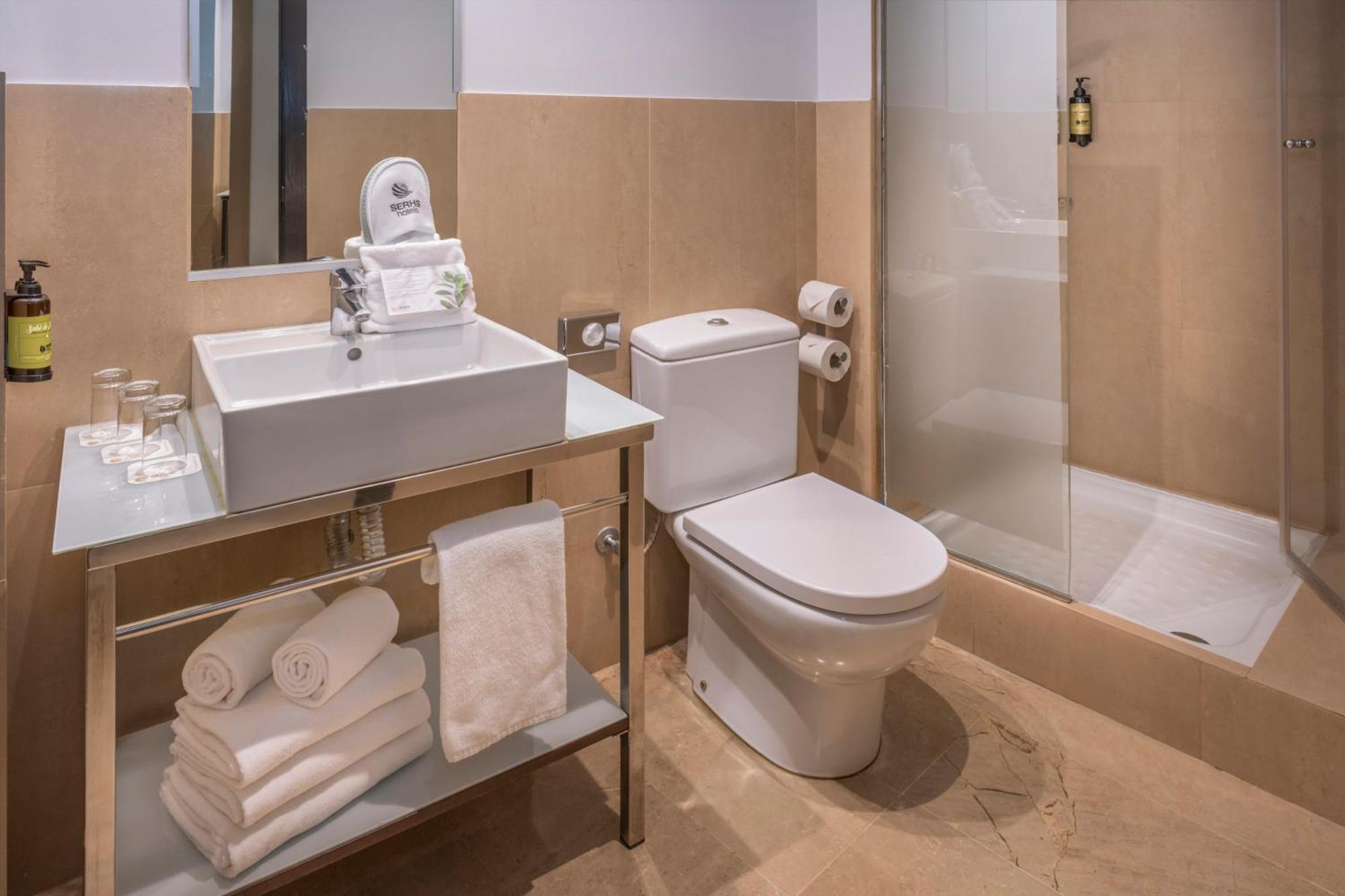 Serhs Del Port Hotell